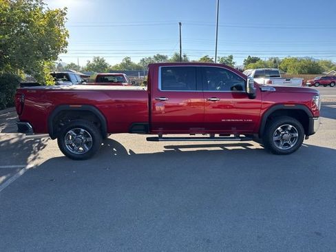 Used 2025 GMC Sierra 3500 SLT w/ SLT Premium Package image 5
