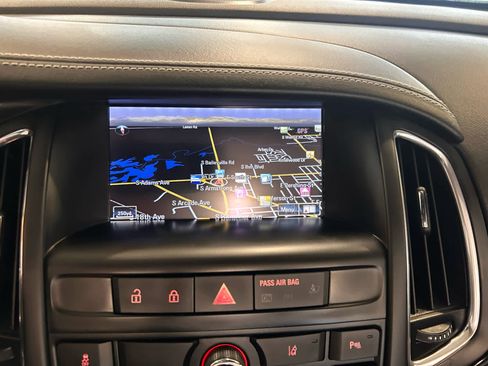 Used 2017 Buick Cascada Premium image 2