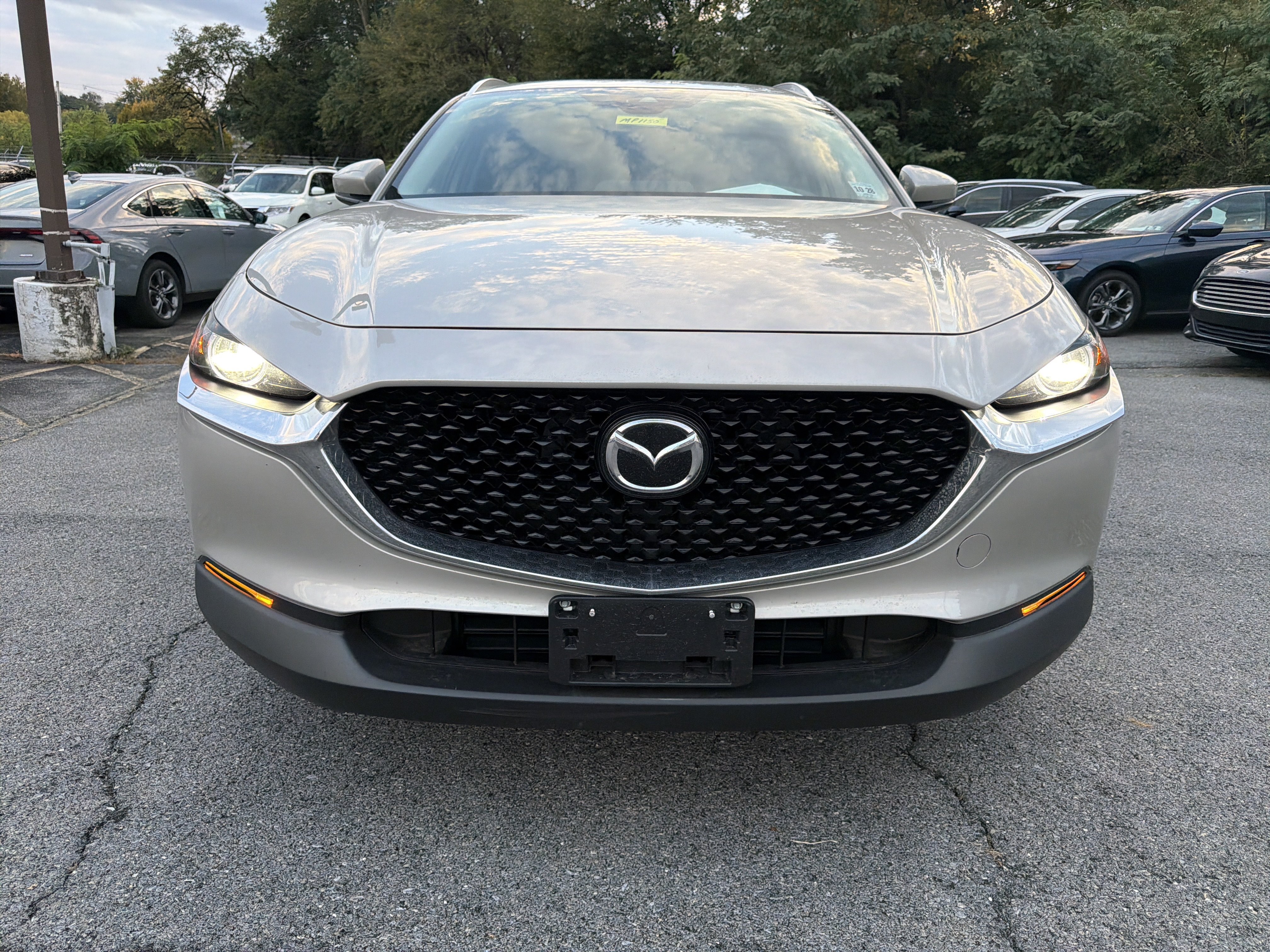 Used 2023 MAZDA CX-30 AWD 2.5 S w/ Premium Package image 2