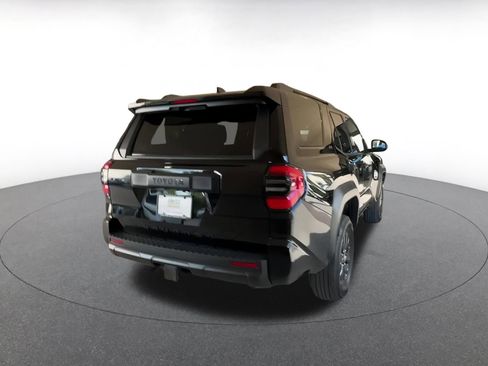 Used 2025 Toyota 4Runner SR5 image 12