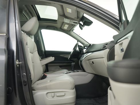 Used 2019 Honda Pilot EX-L image 11