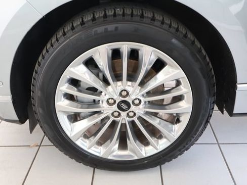 Used 2024 Ford Edge Titanium w/ Titanium Elite Package AWD/4WD image 10
