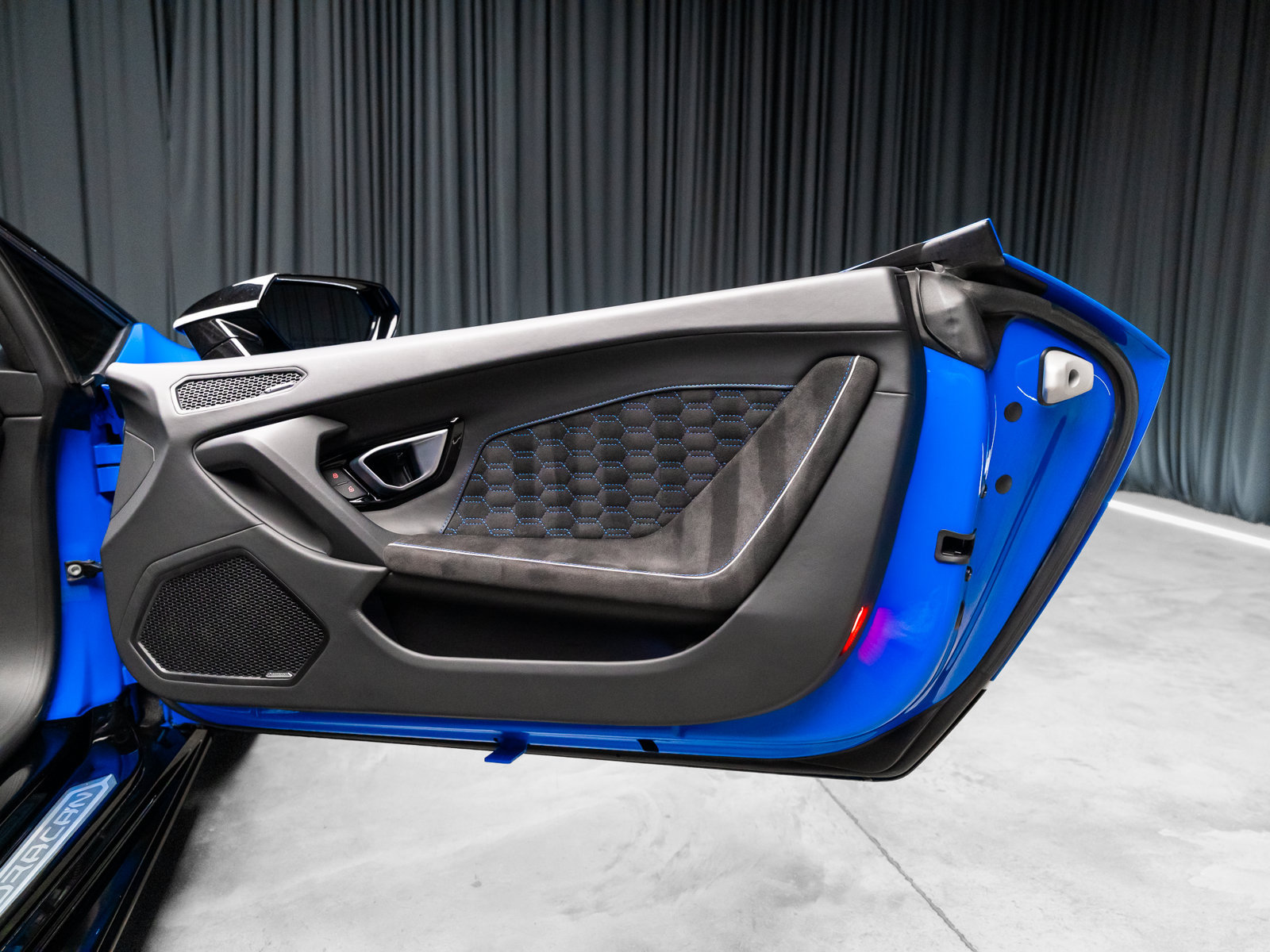 Used 2024 Lamborghini Huracan EVO AWD/4WD image 87