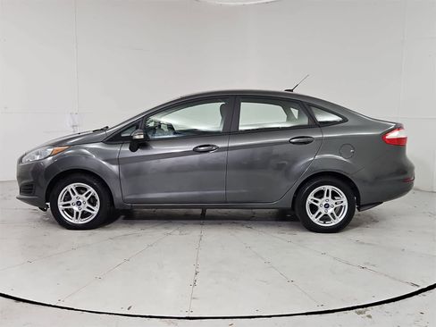 Used 2019 Ford Fiesta SE w/ Cold Weather Package image 3