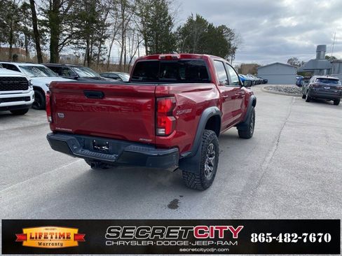Used 2025 Chevrolet Colorado ZR2 w/ Technology Package image 5