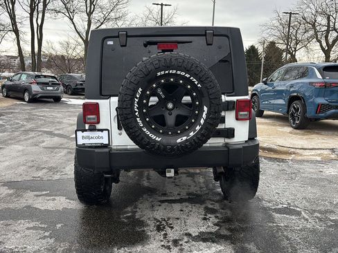 Used 2015 Jeep Wrangler Unlimited Sport w/ Quick Order Package 24S image 12