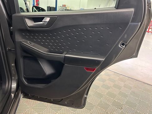 Used 2020 Ford Escape SEL FWD image 11