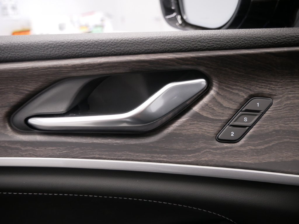 New 2027 Jeep Grand Cherokee Limited AWD/4WD image 20