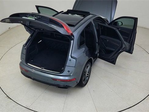 Used 2025 Audi Q5 e Premium Plus w/ Premium Plus Package image 84