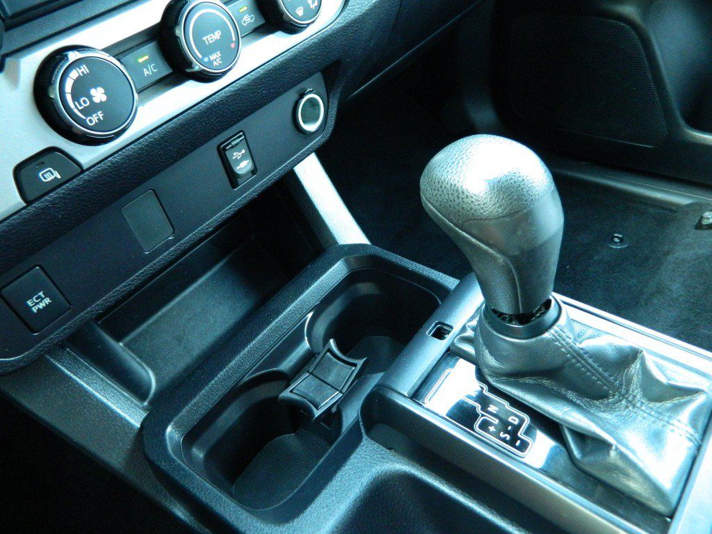 Used 2019 Toyota Tacoma SR RWD image 19