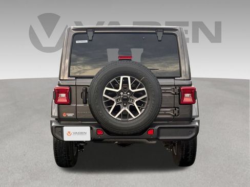 New 2026 Jeep Wrangler Unlimited Sahara AWD/4WD image 23