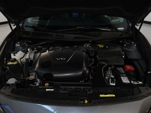 Used 2023 Nissan Maxima SV w/ Floor Mat Group FWD image 32