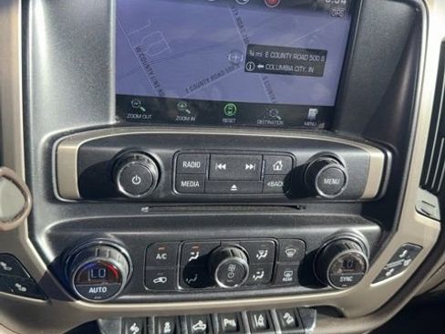 Used 2015 GMC Sierra 1500 Denali w/ Driver Alert Package AWD/4WD image 9