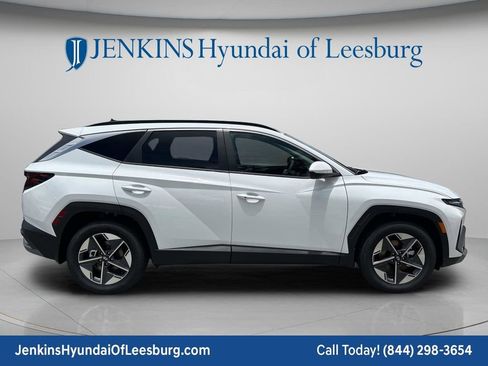 New 2026 Hyundai Tucson SEL FWD image 2