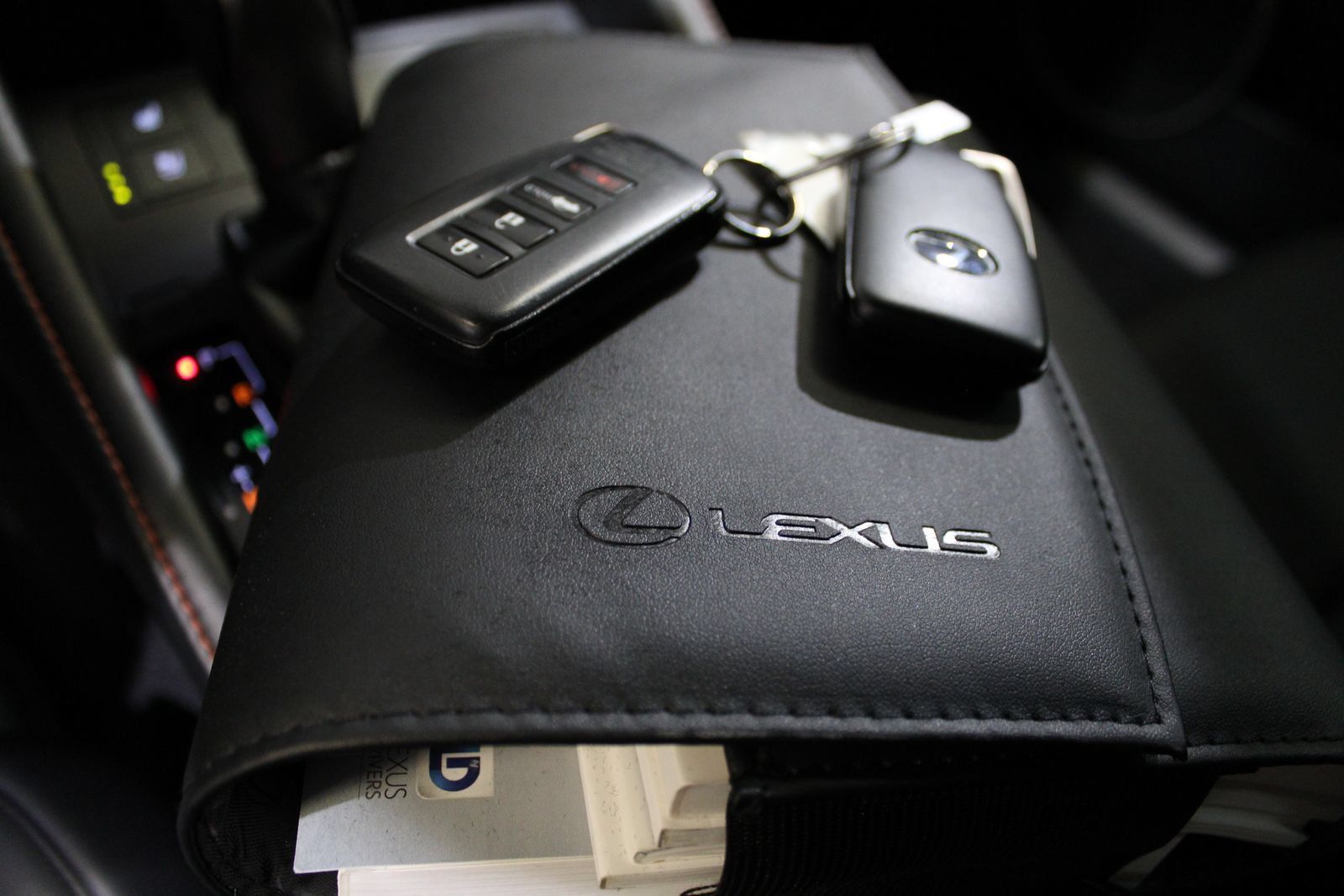 Used 2018 Lexus RC 350 RWD image 19