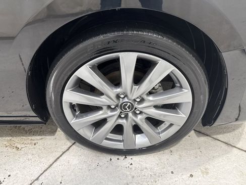 Used 2023 MAZDA MAZDA3 s FWD image 29