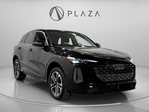 Used 2025 Audi Q5 Premium Plus w/ Premium Plus image 6