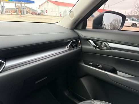 Used 2025 MAZDA CX-5 AWD 2.5 S w/ Preferred Package image 21