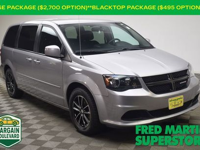 Used 2017 Dodge Grand Caravan SE