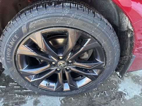 Used 2022 Toyota Sienna XSE image 45