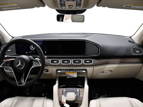 New 2026 Mercedes-Benz GLE 450 4MATIC Coupe image 7