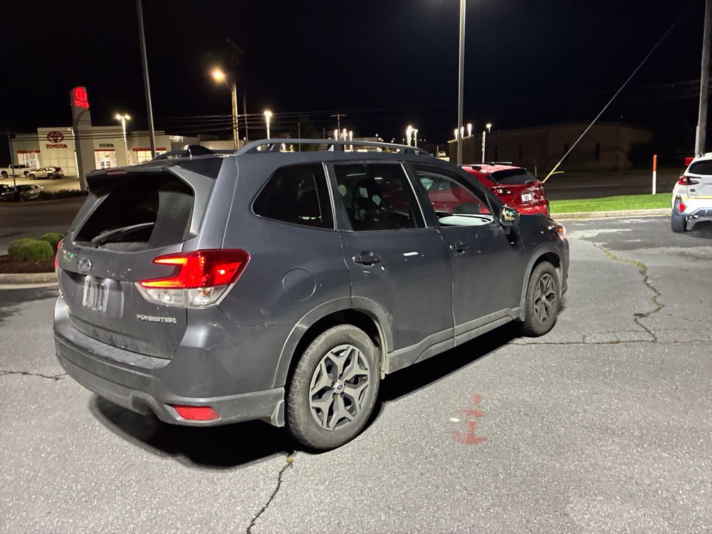Certified 2024 Subaru Forester Premium AWD/4WD image 6