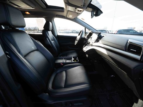 Certified 2024 Honda Odyssey Touring image 28