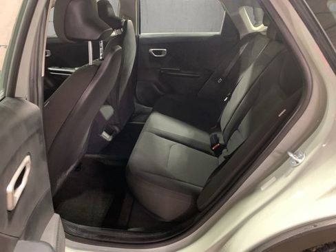 New 2026 Kia K4 LXS image 10