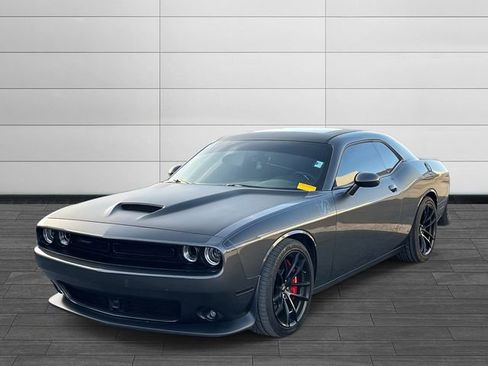 Used 2023 Dodge Challenger R/T Scat Pack w/ T/A Package image 6