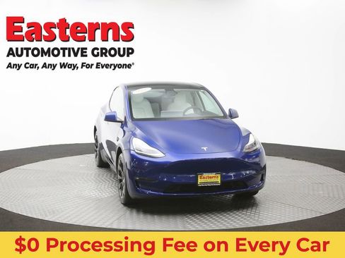 Used 2021 Tesla Model Y Long Range AWD/4WD image 46