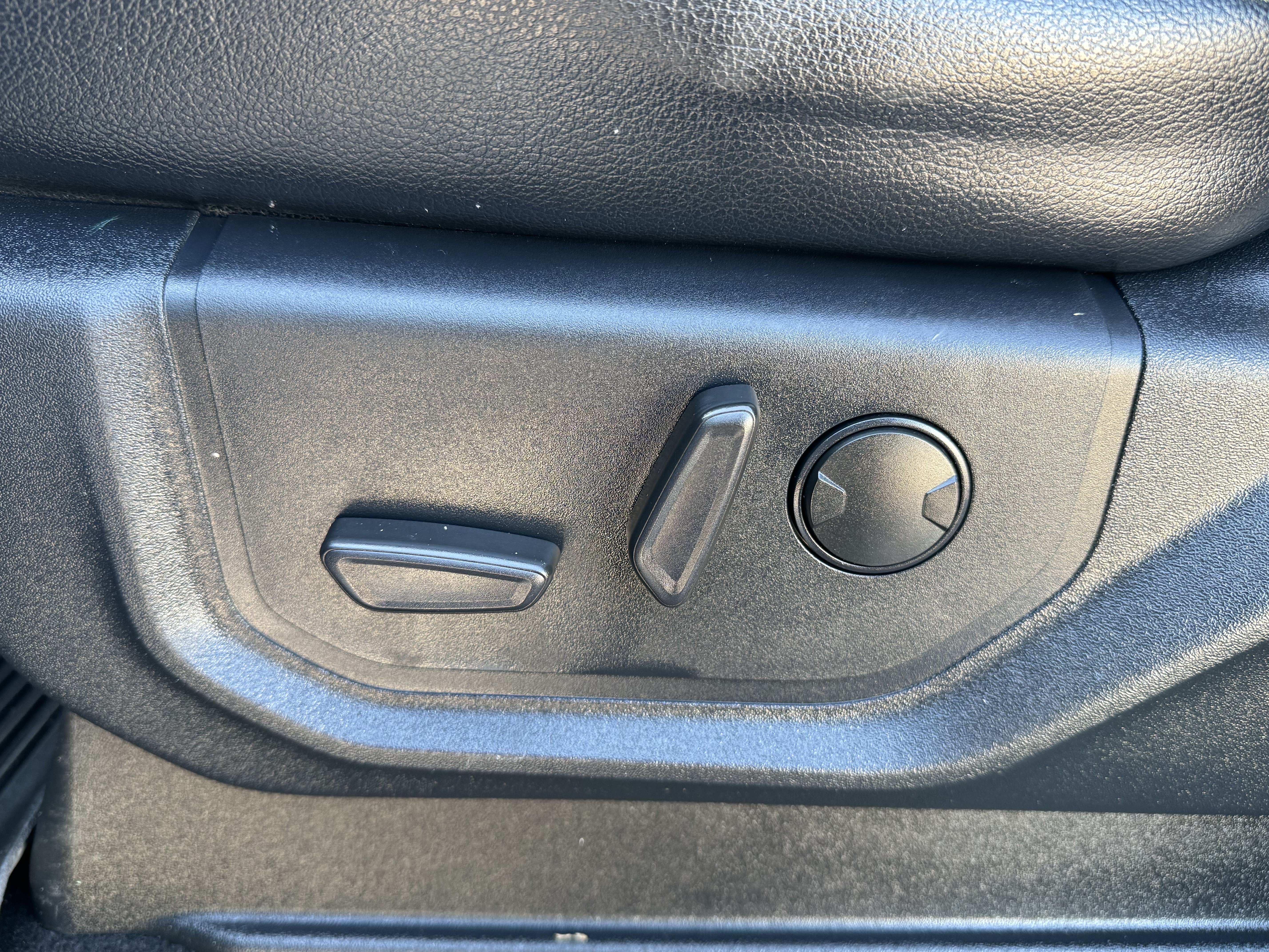 Used 2020 Ford F250 Lariat AWD/4WD image 16
