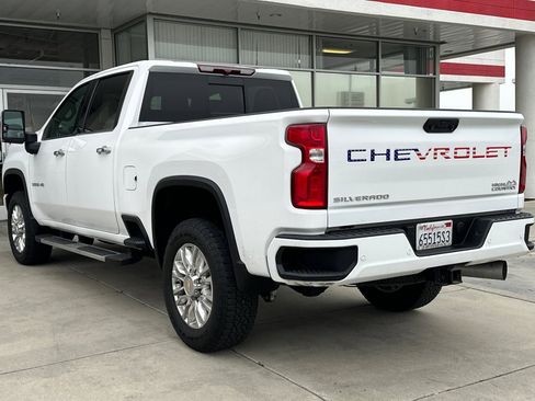 Used 2023 Chevrolet Silverado 3500 High Country w/ Safety Package II image 3