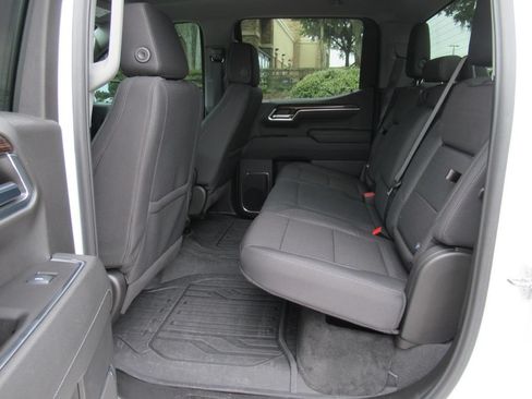 Used 2024 GMC Sierra 1500 Elevation w/ LPO, Elevation Black Package AWD/4WD image 33