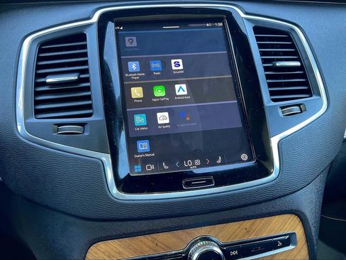 Used 2023 Volvo XC90 T8 Core image 36