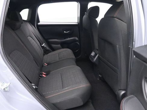 Used 2025 Honda HR-V Sport image 17