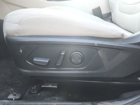 Used 2025 Hyundai Tucson SEL image 11
