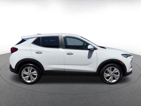 Used 2025 Buick Encore GX Preferred FWD image 16