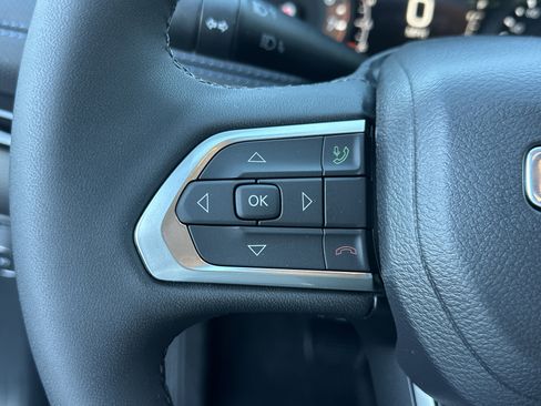 New 2026 Jeep Compass Limited image 11