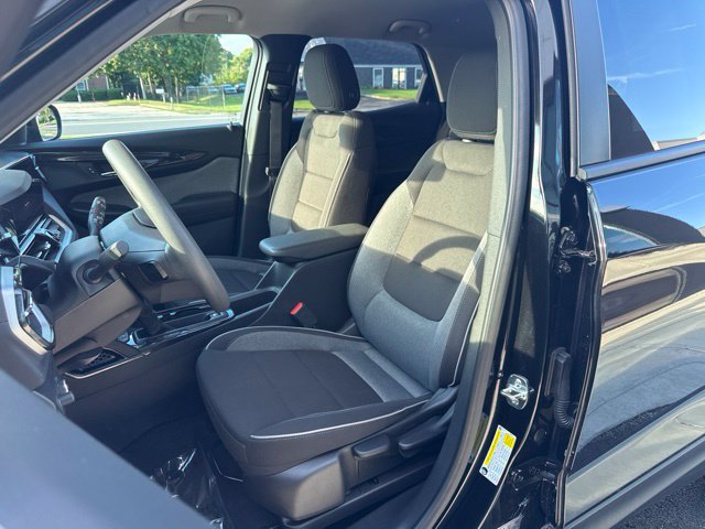 Used 2026 Chevrolet TrailBlazer LT AWD/4WD image 13