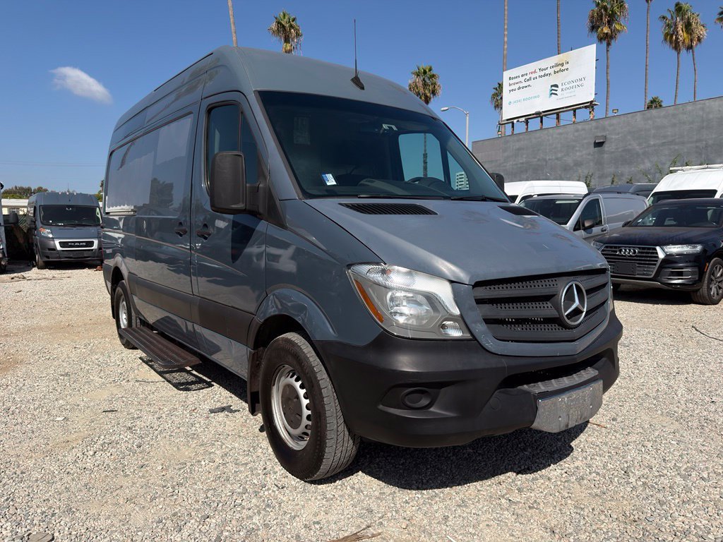 Used 2018 Mercedes-Benz Sprinter 2500 image 3