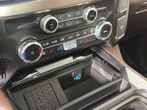 Certified 2024 Ford F350 King Ranch w/ FX4 Off-Road Package AWD/4WD image 21