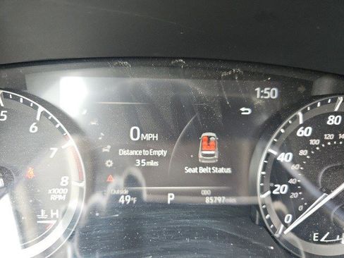 Used 2021 Toyota Highlander XLE image 21