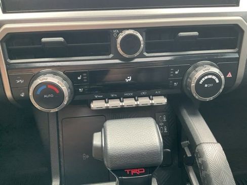 Used 2025 Toyota 4Runner TRD Off-Road Premium w/ Tow Technology Package AWD/4WD image 7