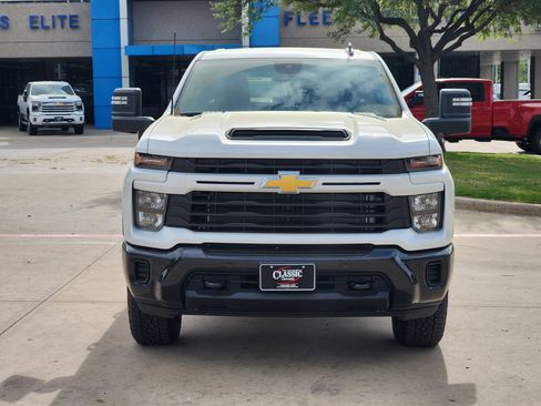 New 2026 Chevrolet Silverado 2500 Custom w/ Custom Value Package image 11
