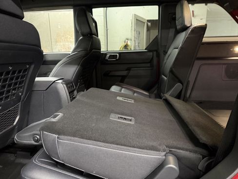 New 2025 Ford Bronco Badlands image 21