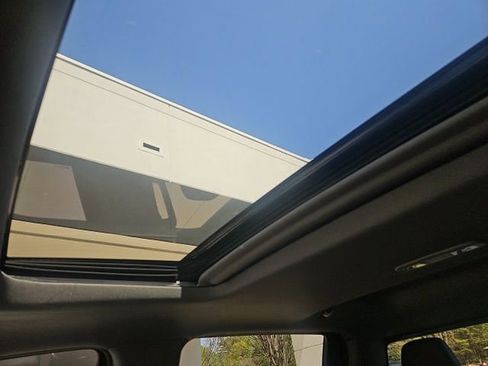 Used 2023 GMC Sierra 1500 Denali w/ Denali Reserve Package image 12