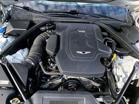 Used 2017 Genesis G80 3.8 w/ Option Group 03 image 10