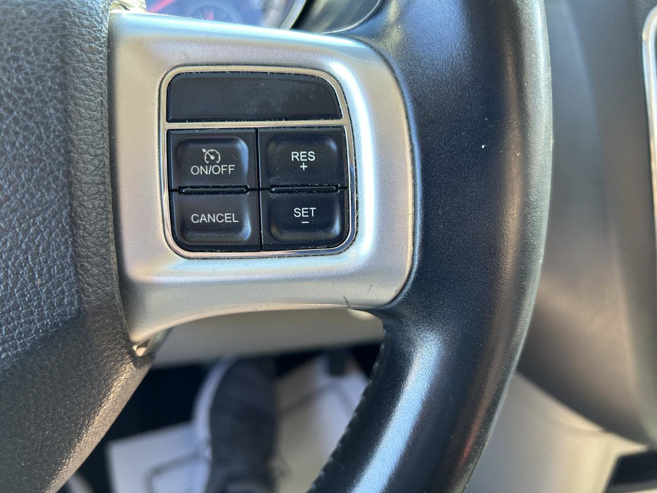 Used 2014 Dodge Grand Caravan SE w/ Quick Order Package 29E SE FWD image 18