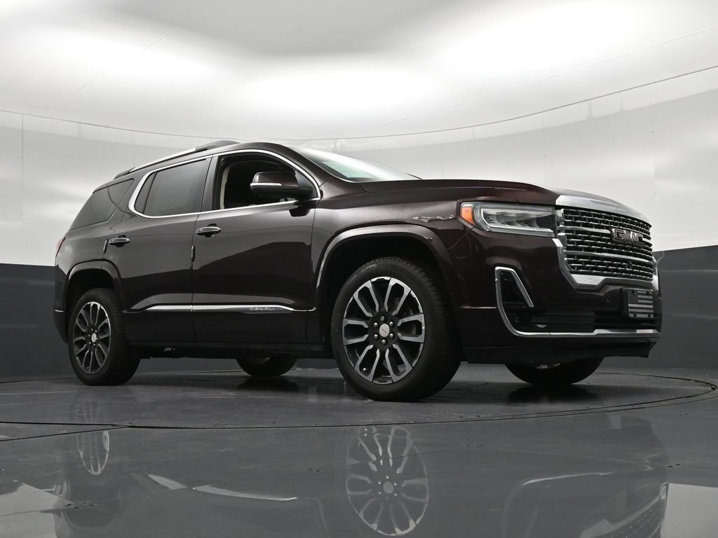 Used 2020 GMC Acadia Denali w/ Technology Package FWD image 29