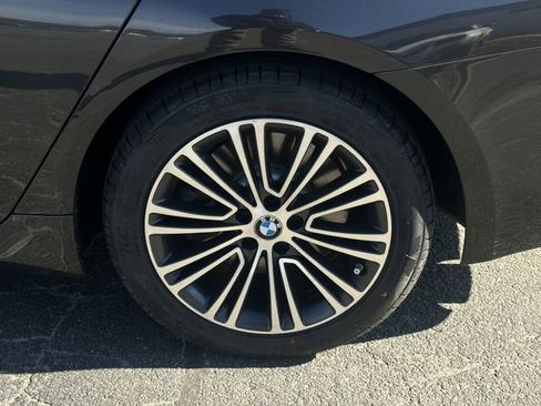 Used 2019 BMW 540i w/ Convenience Package image 8